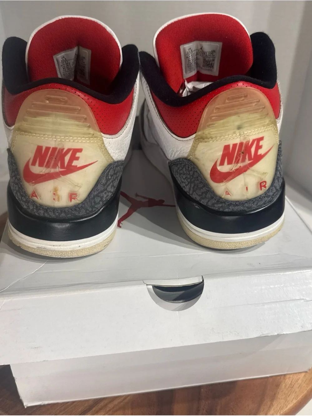 Men’s Size 10.5 - Jordan 3 Retro Denim SE Fire Red 2020 - CZ6431 100